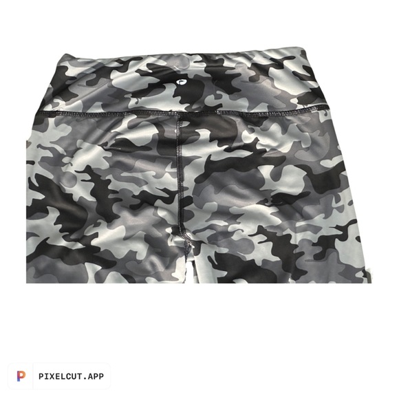 90 Degrees By Reflex | Women’s Workout Leggings | Small | Camouflage Printed - Picture 5 of 7